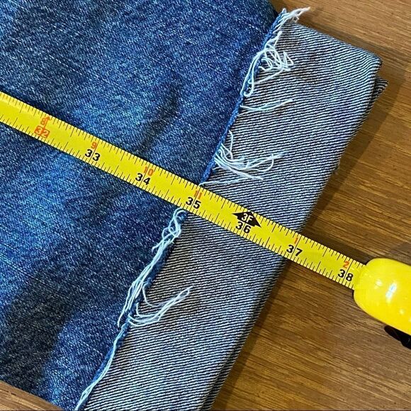 Uniqlo Slouch Tapered Ankle Jeans Women’s Size 32 Distressed - Picture 10 of 14